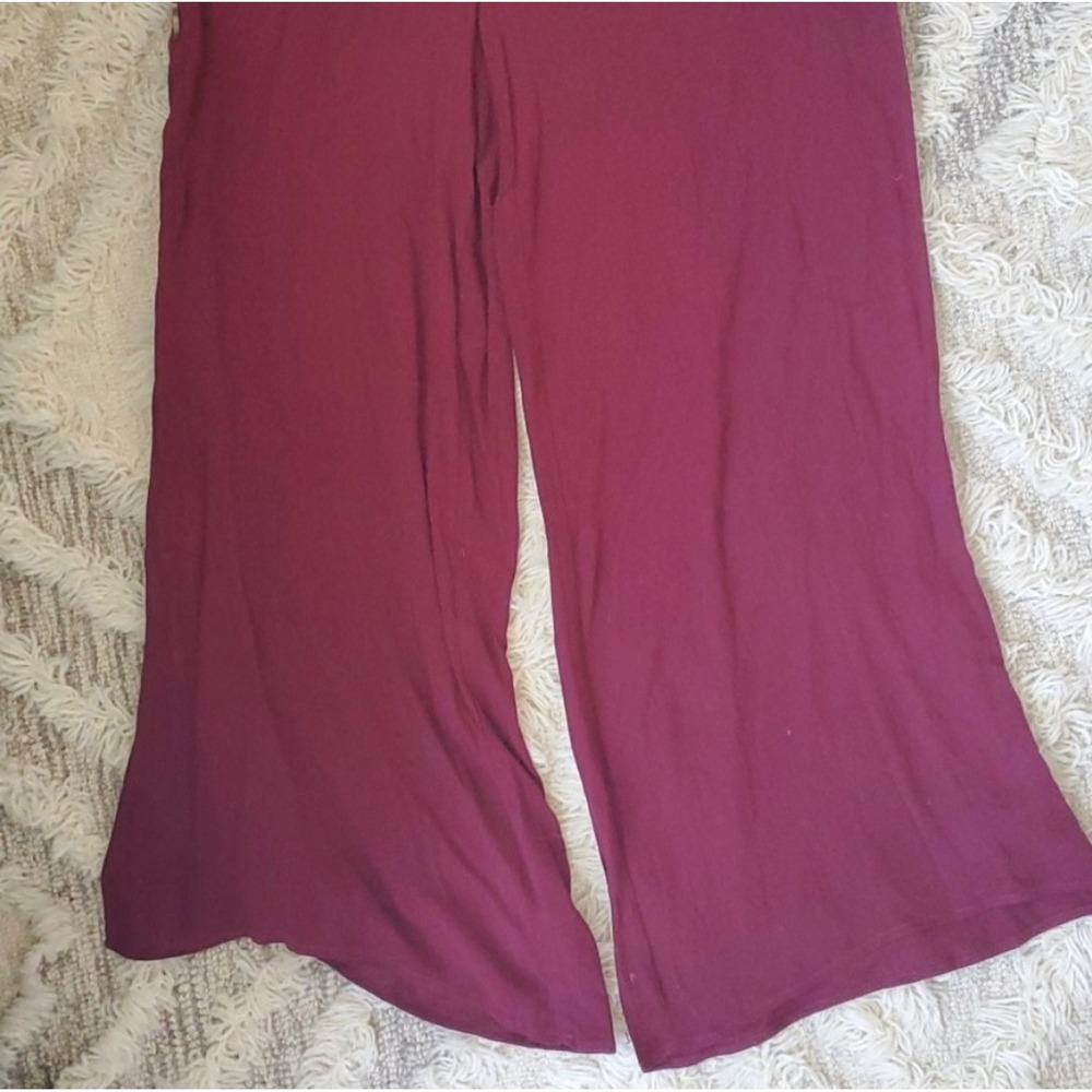 Entro Wide-Leg High-Waist Button Front Pants in Burgundy - Picture 6 of 8